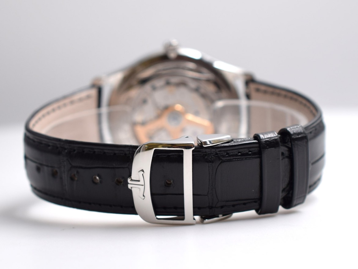 Master Ultra Thin Date 39mm ref. Q1238420