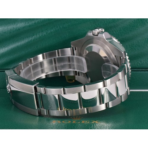 116710BLNR Oyster "Batman" - Like New 2015