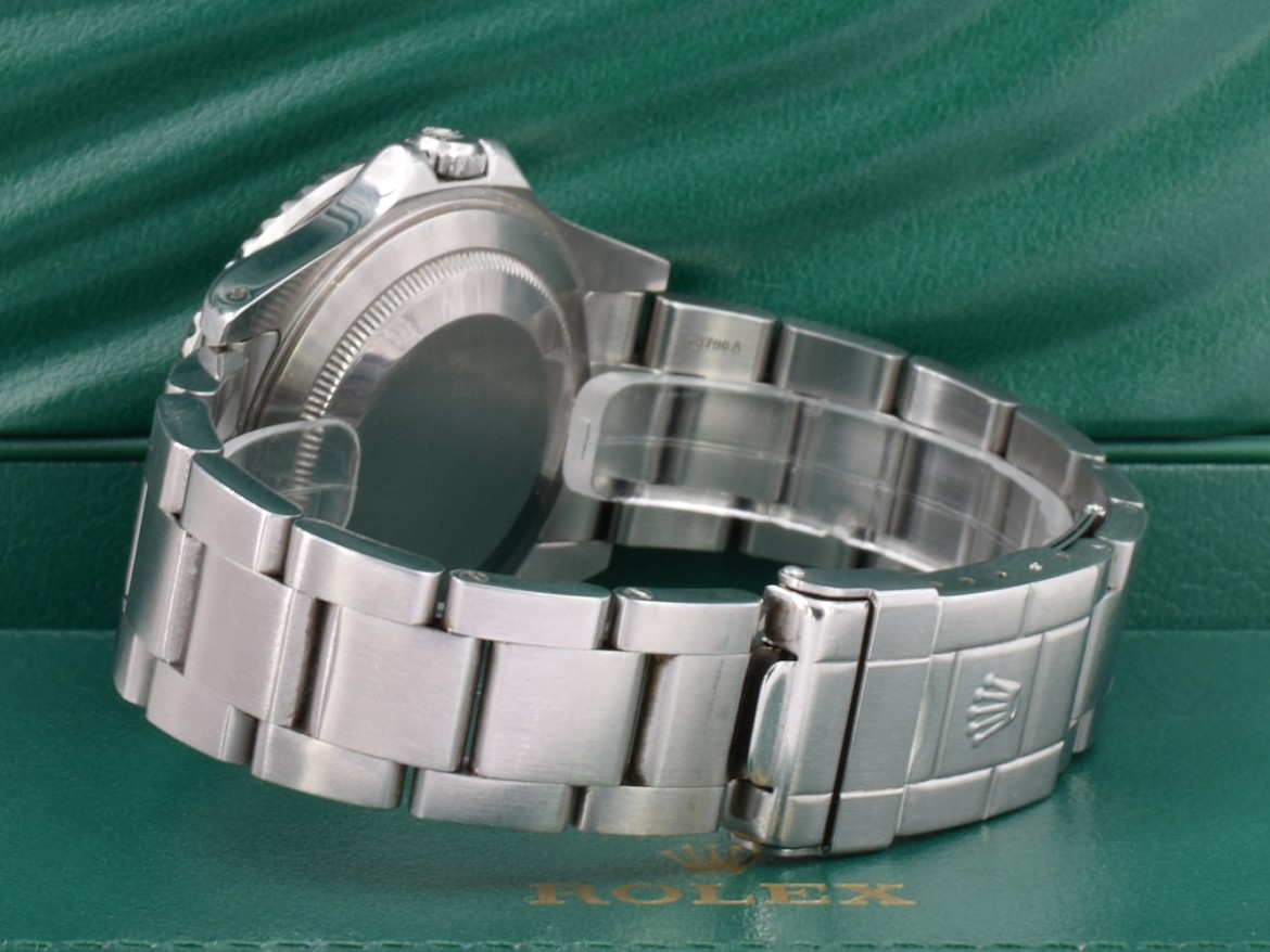 Ref. 16710 / Box & Papers 2000 ITA