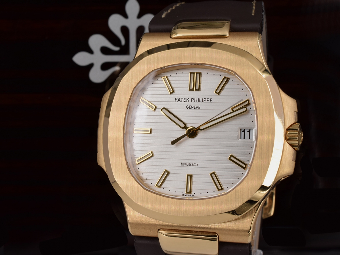 Super Rare TIFFANY Geneva Seal Full Set Like New