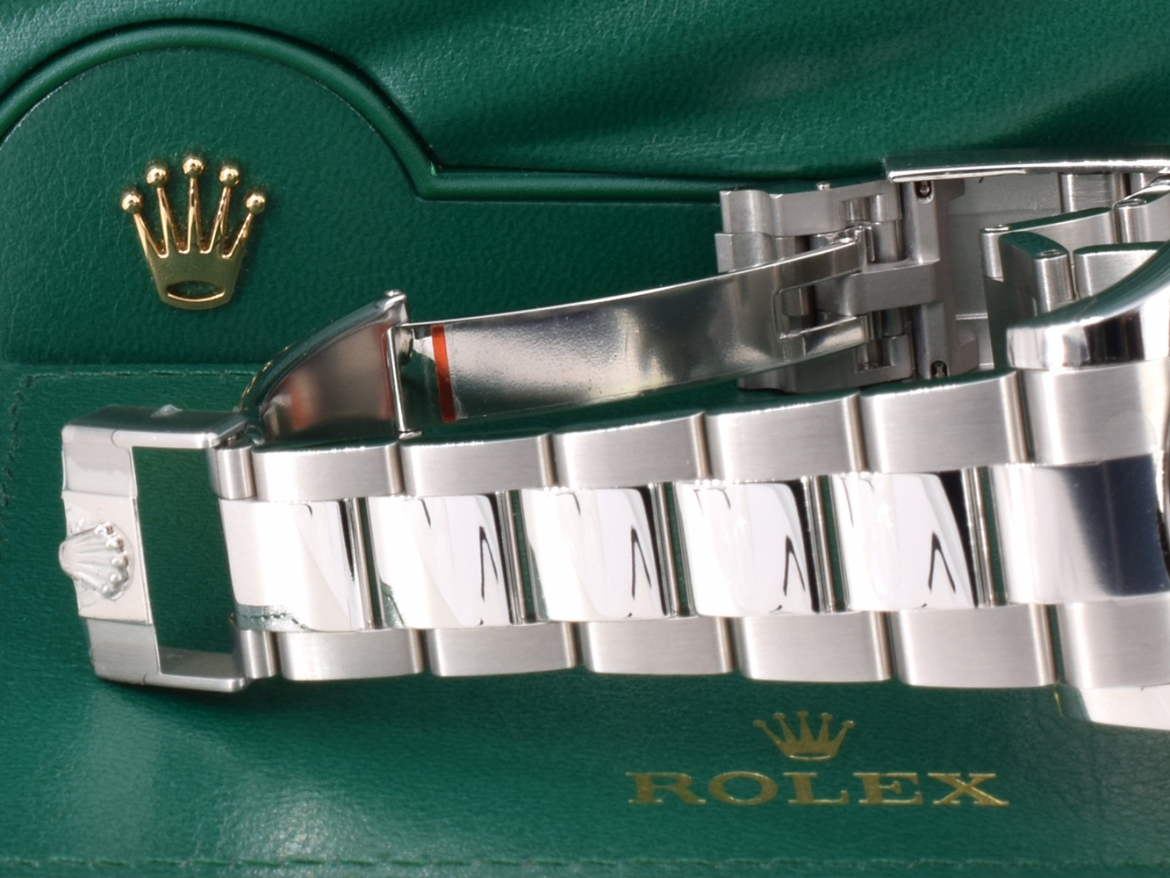 116506 Platinum Ice Arabic - New Discontinued 2023