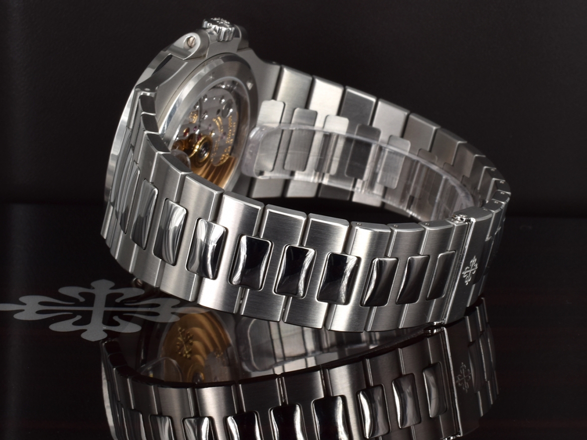 5711/1A-010 - Like new Full set Ita 2019