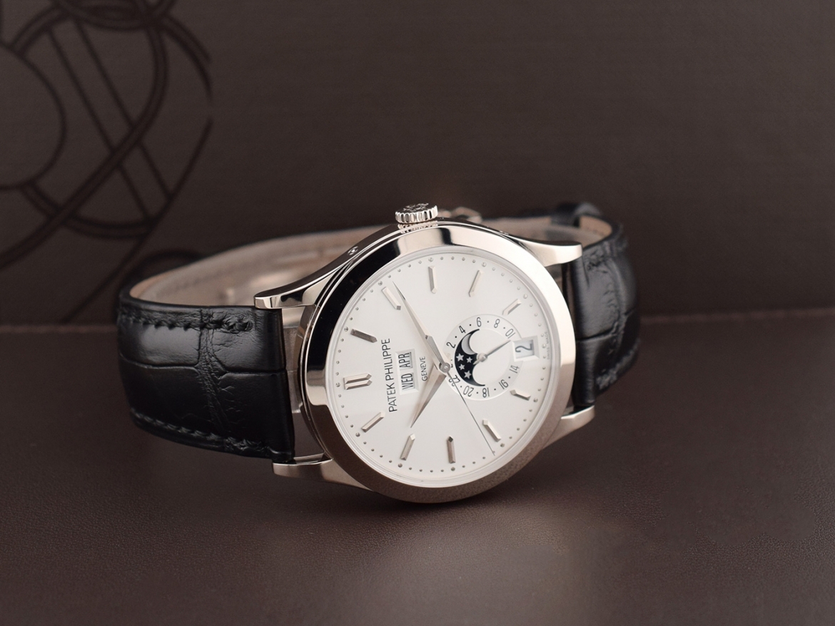 5396G-011 Annual Calendar Like new 2015 - Full Set