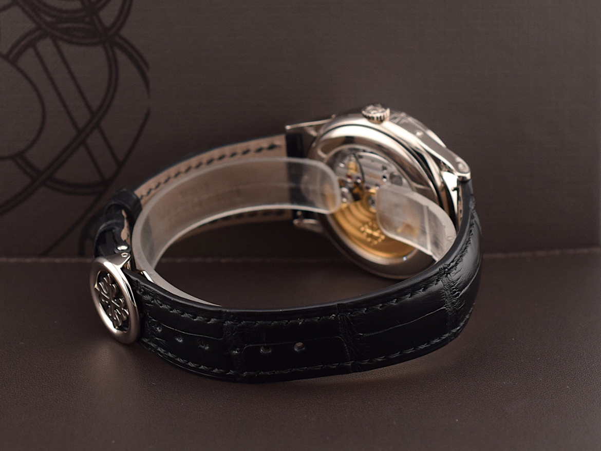 5396G-011 Annual Calendar Like new 2015 - Full Set