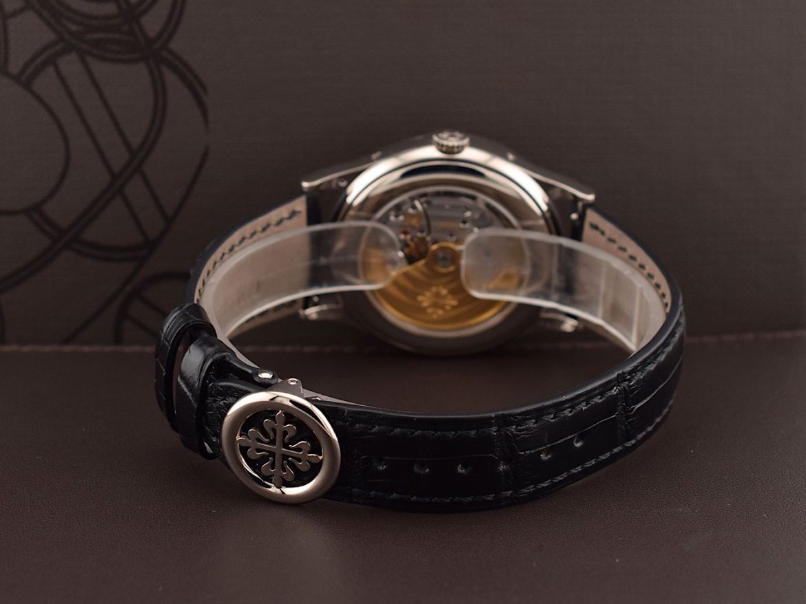 5396G-011 Annual Calendar Like new 2015 - Full Set