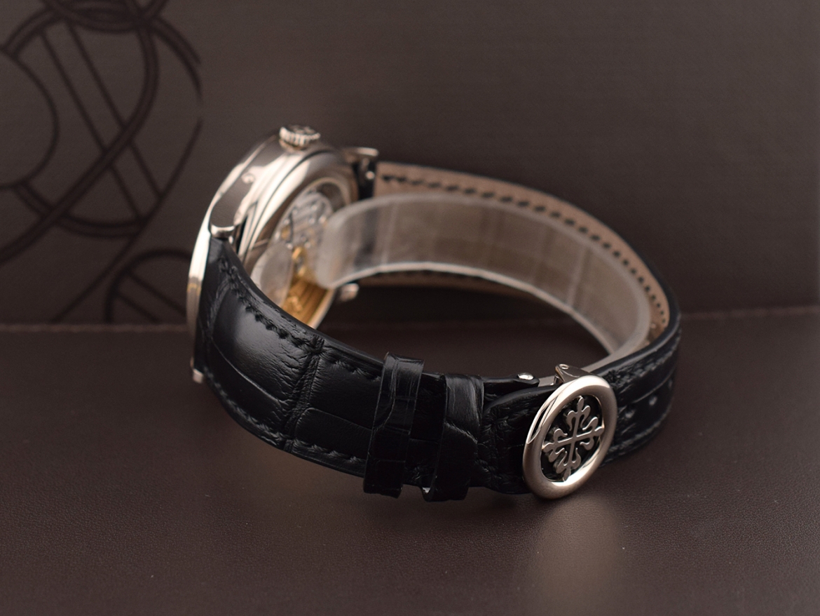 5396G-011 Annual Calendar Like new 2015 - Full Set