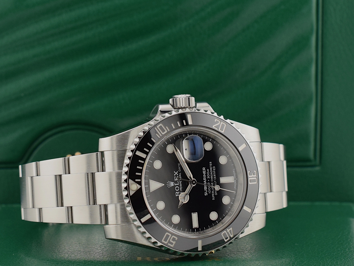 116610LN Like new 2016 - Full set