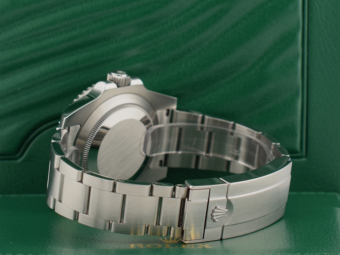 116610LN Like new 2015 - Full set