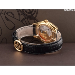 annual calendar yellow gold  full set - like new