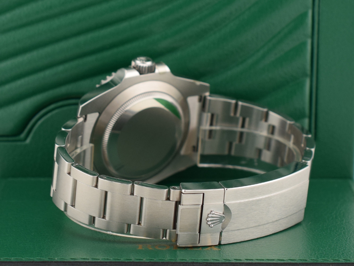 116610LV - "Hulk" New with Stickers