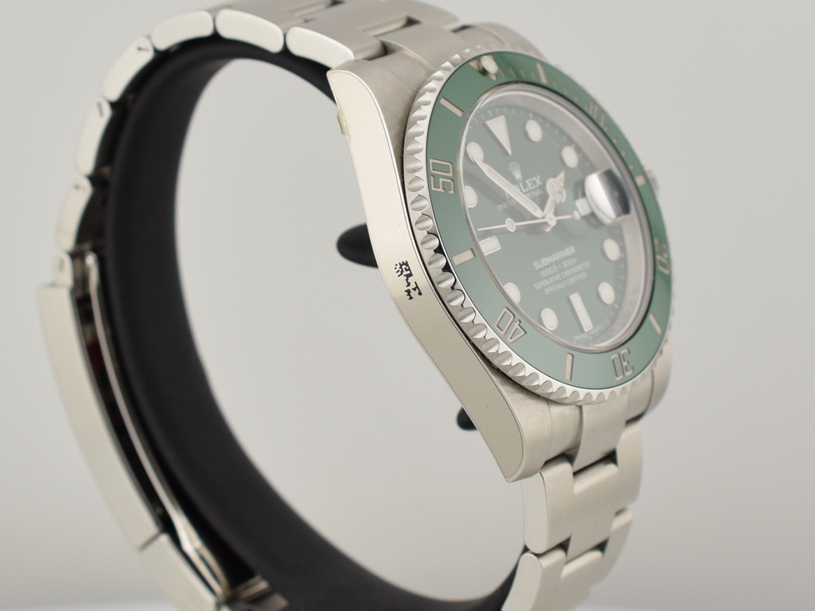 116610LV - "Hulk" New with Stickers