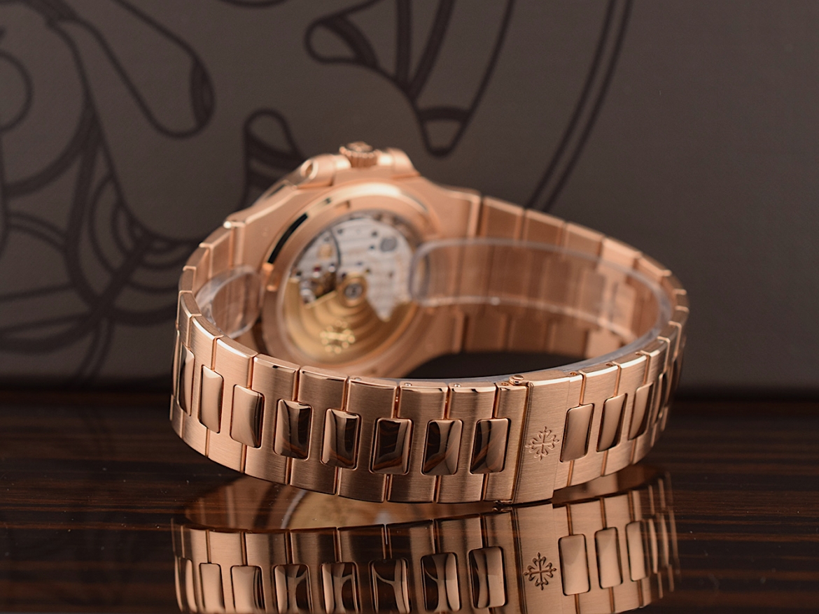 5711/1R-001 Like new 2015