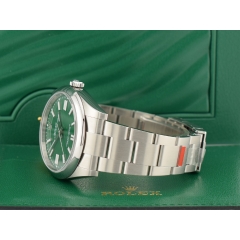 41mm ref. 124300 Green Dial New Stickers