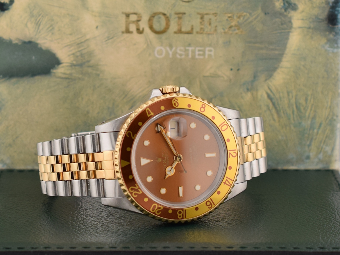 16713 Tiger Eye - Full set  Like New