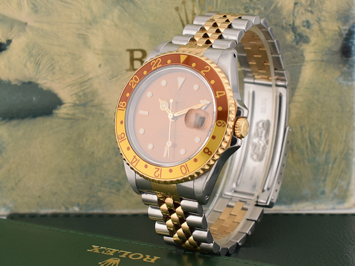 16713 Tiger Eye - Full set  Like New