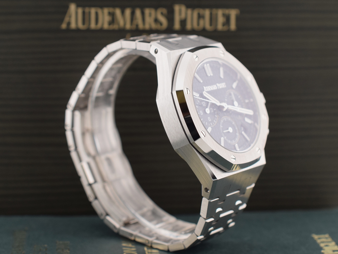 26715ST Chronograph 38mm Blue Dial - New