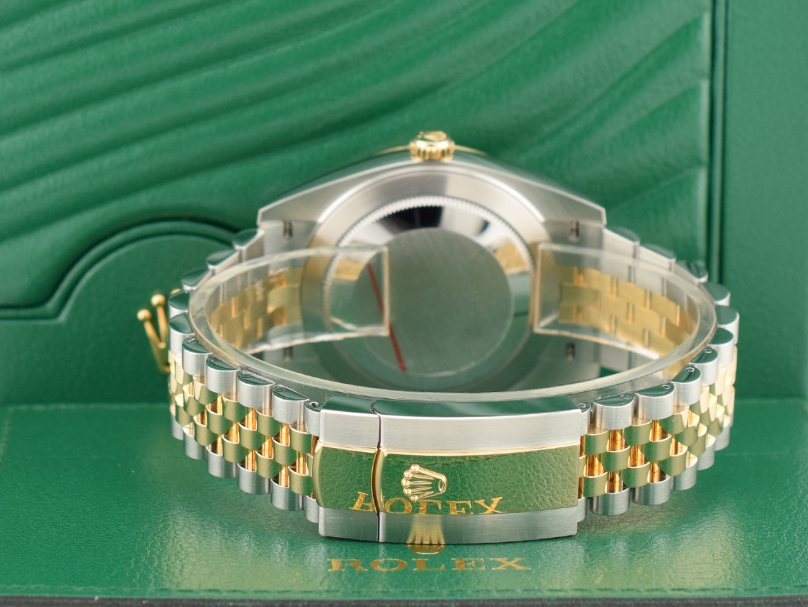 126333 Wimbledon Dial Gold/Steel Jubilee New