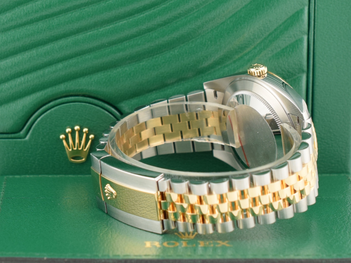 126333 Wimbledon Dial Gold/Steel Jubilee New