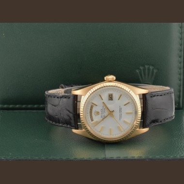 1803 Yellow Gold 36MM - 1977