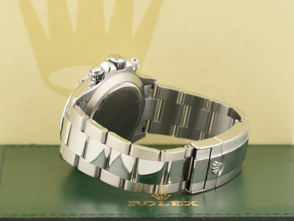 116520 White APH Dial - Like New 2010