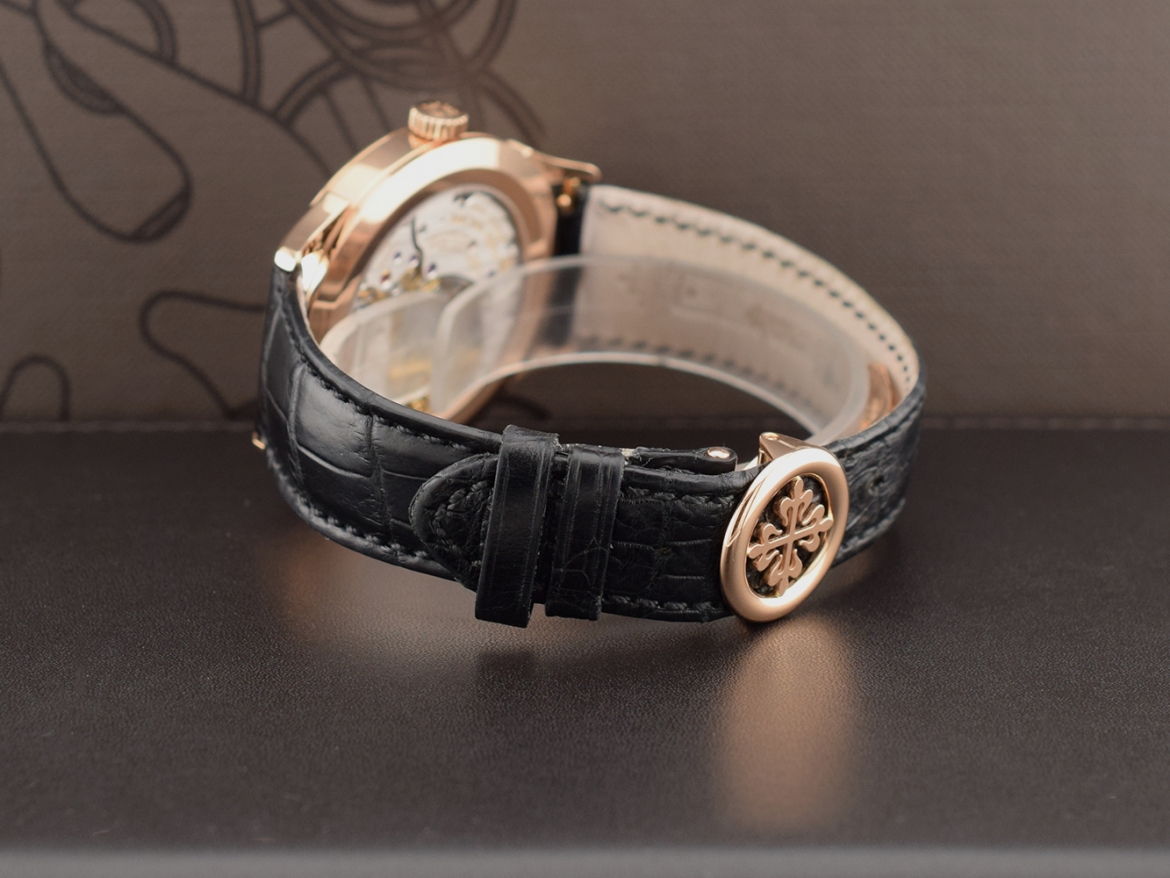 5230R-012 Rose Gold - Like new 2018