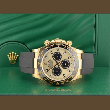 116518LN Pikachu - New Stickers 2022