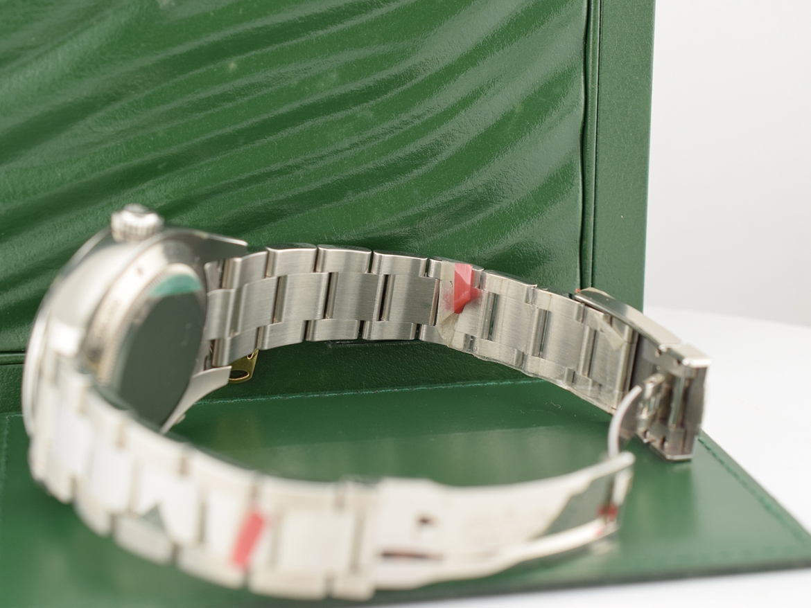 116400 Black New/Nos Full Stickers