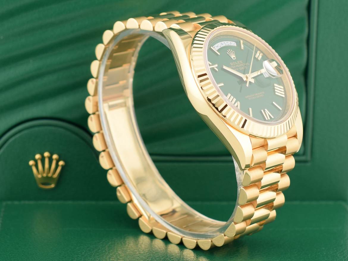 228238 Green Roman Dial - New 2025