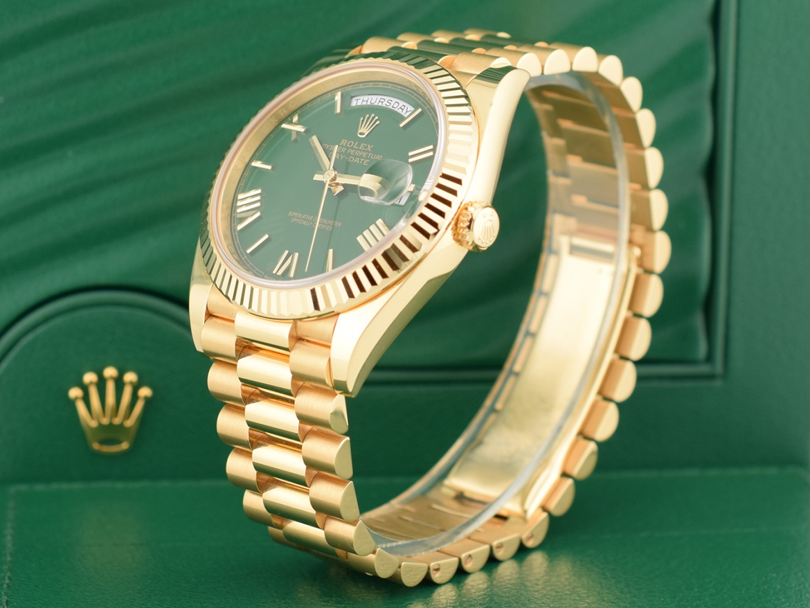 228238 Green Roman Dial - New 2025