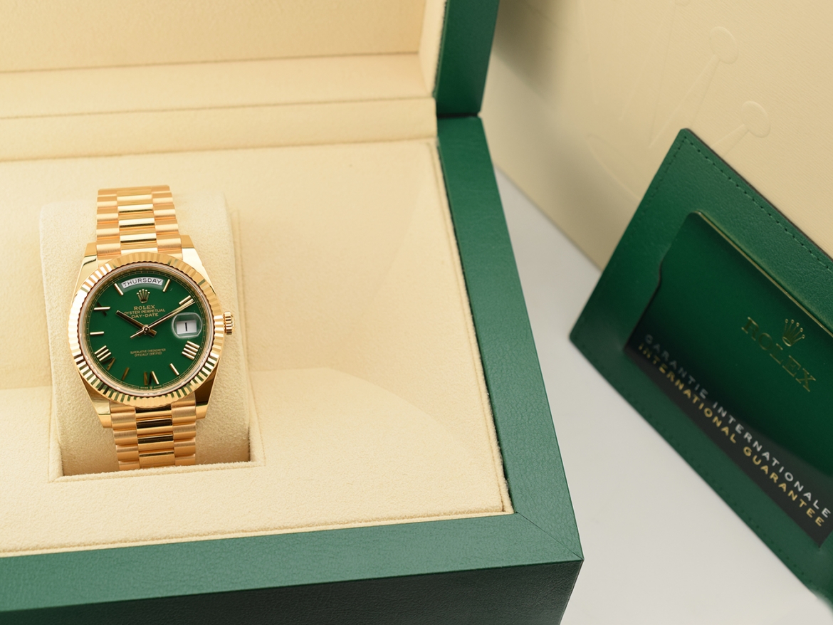 228238 Green Roman Dial - New 2025