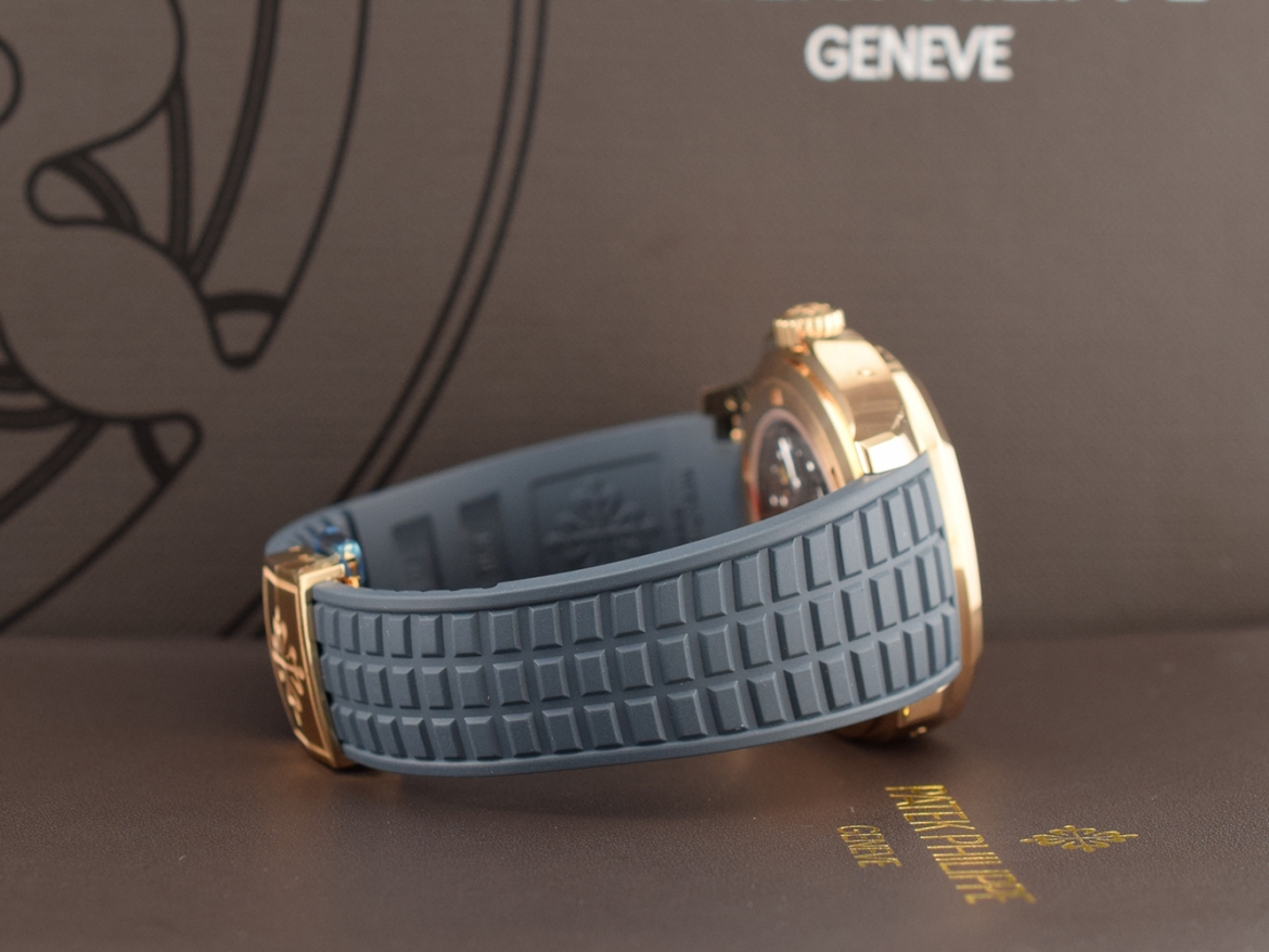 Annual Calendar Rose Gold 5261R-001 new - Full Set ITA