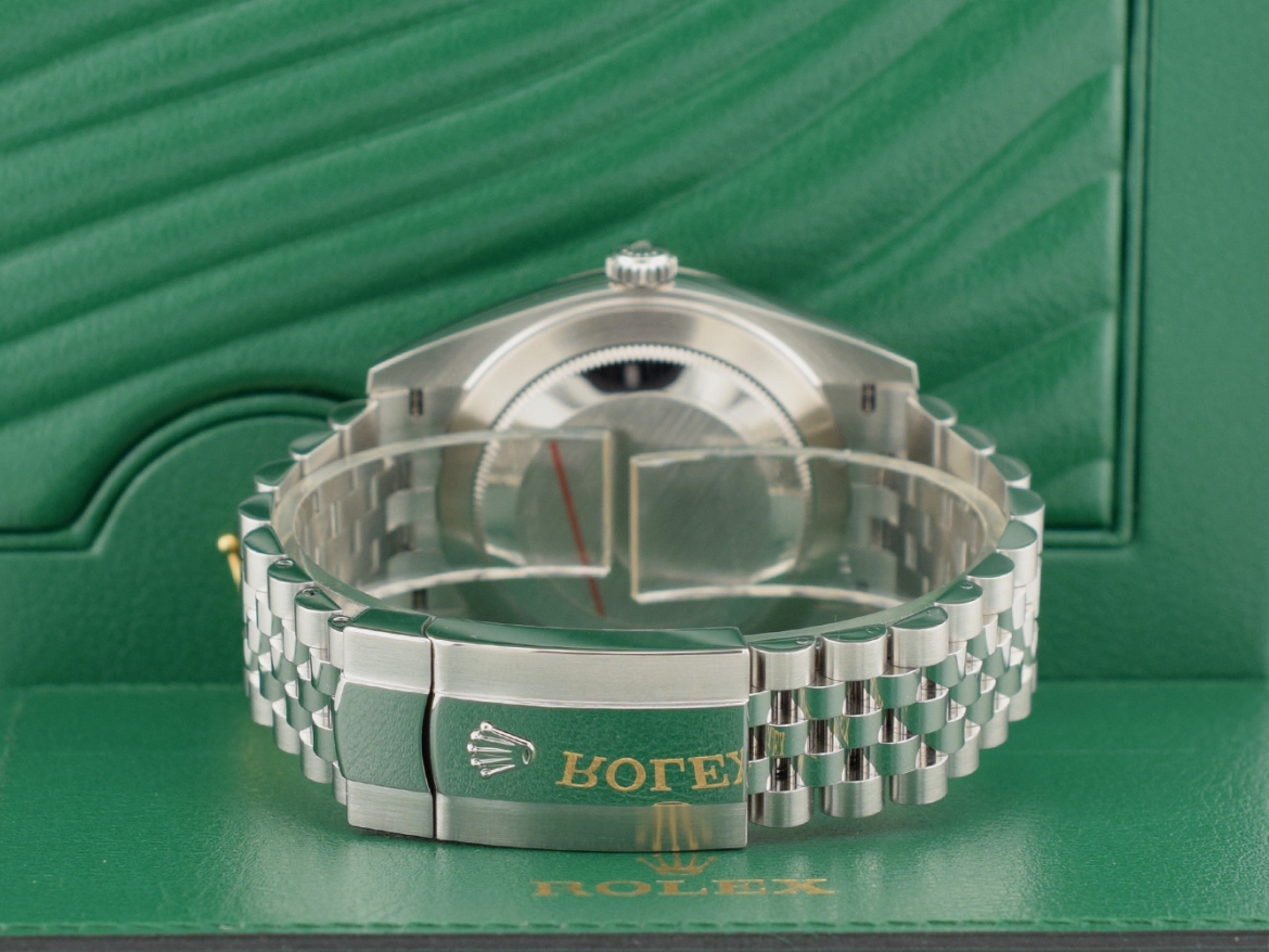 41mm 126334   Jubilee Like New Full Set