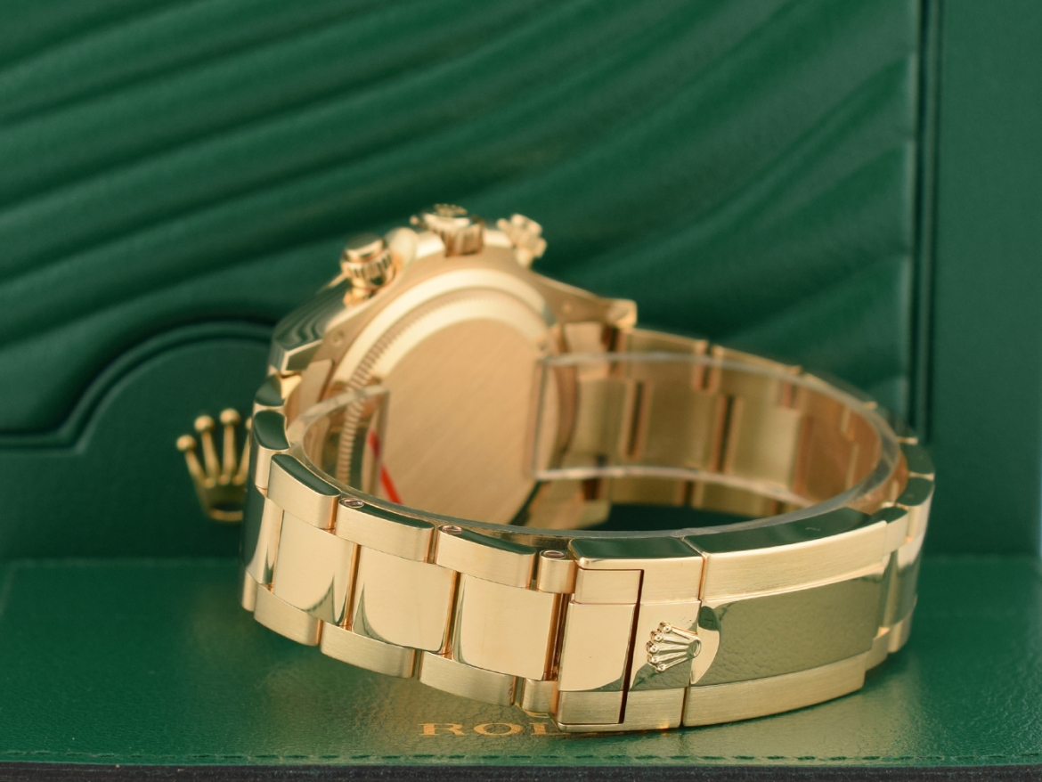 126508 Pikachu  - New 2024