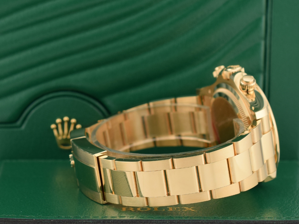 126508 Pikachu  - New 2024