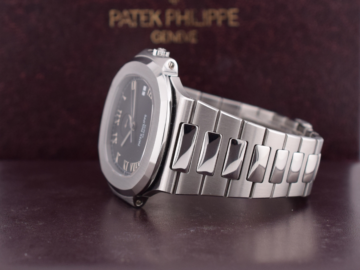 3710 LIKE NEW FULL SET