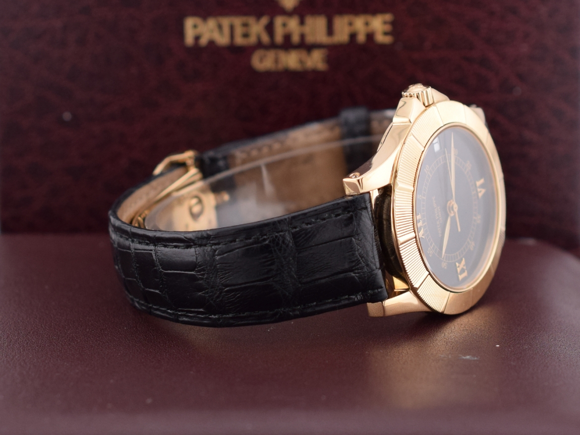 5081J-001 Yellow Gold Neptune - Very Rare Full Set