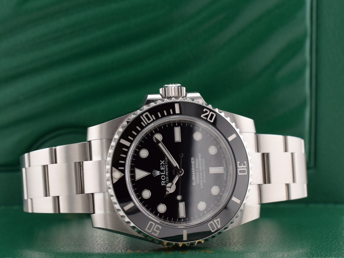 114060 Like new 2016 Full Set. ITA