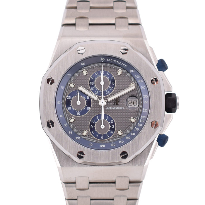 Chronograph Like new Extract