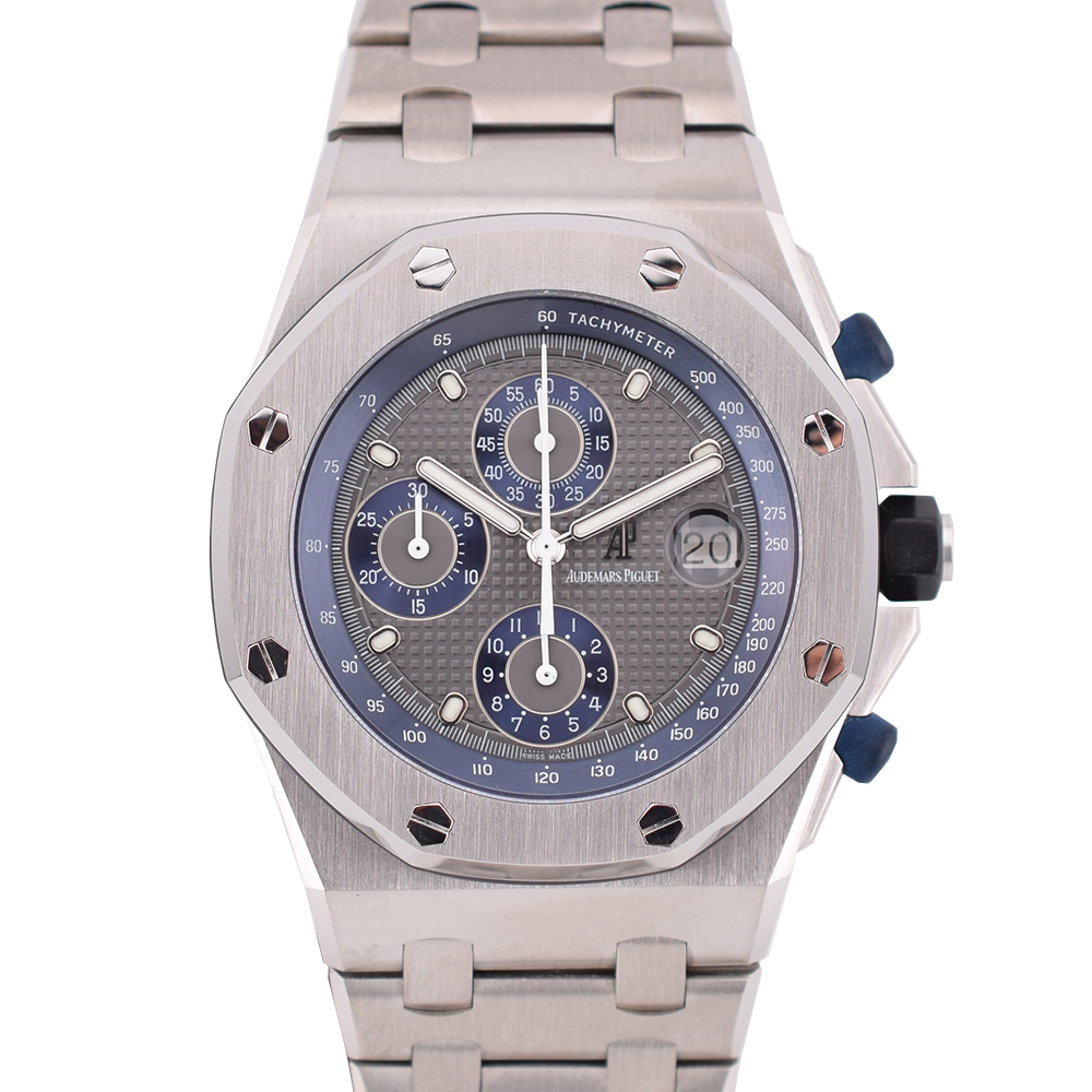 Chronograph Like new Extract