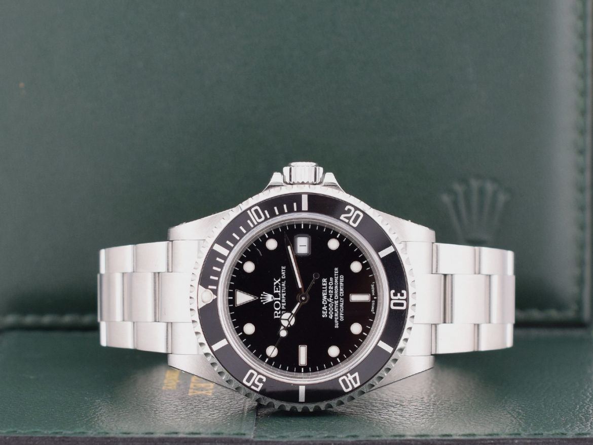 16600 2001 - Like new Full Set