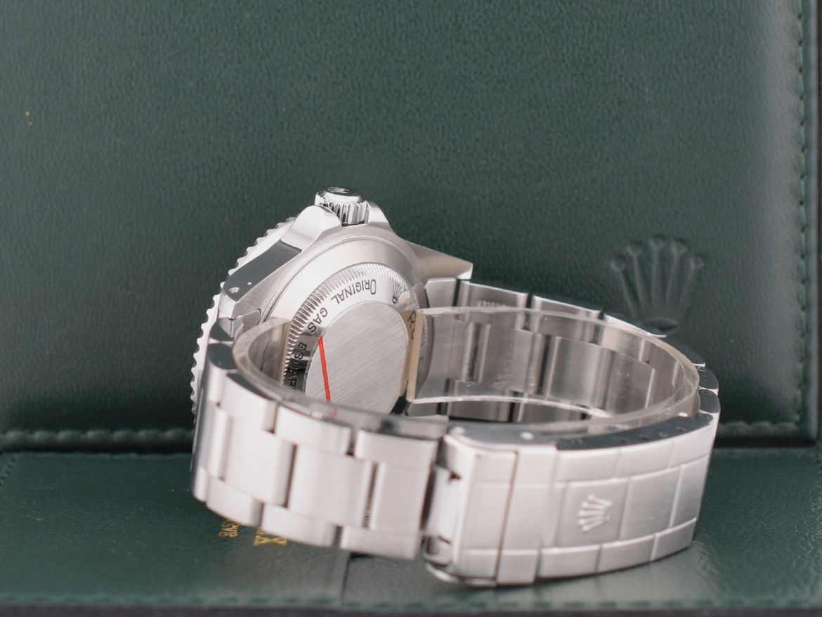 16600 2001 - Like new Full Set