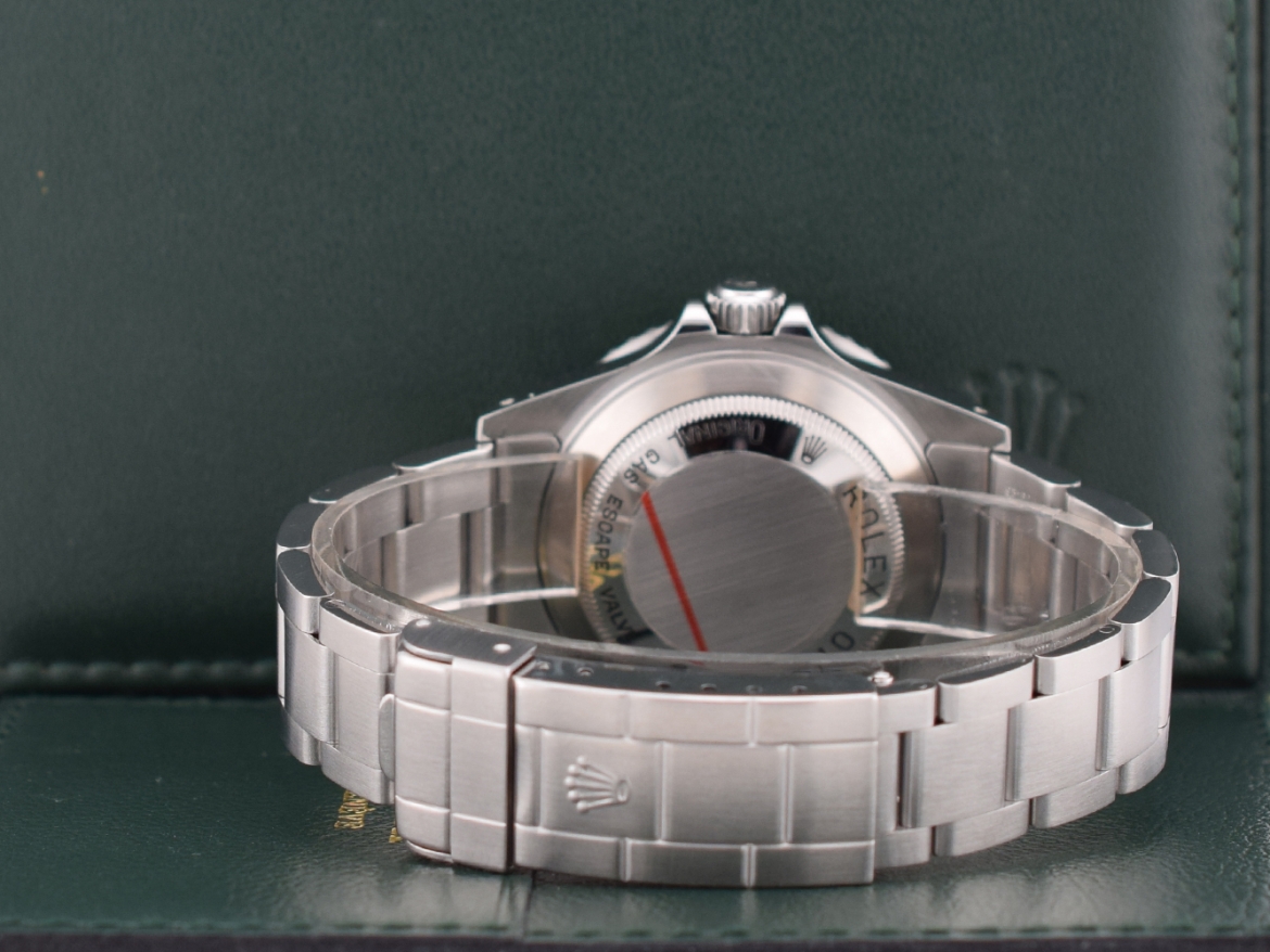 16600 2001 - Like new Full Set