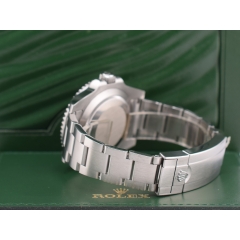 116610LV -  Like New Full Set 2011