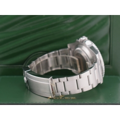 116610LV -  Like New Full Set 2011