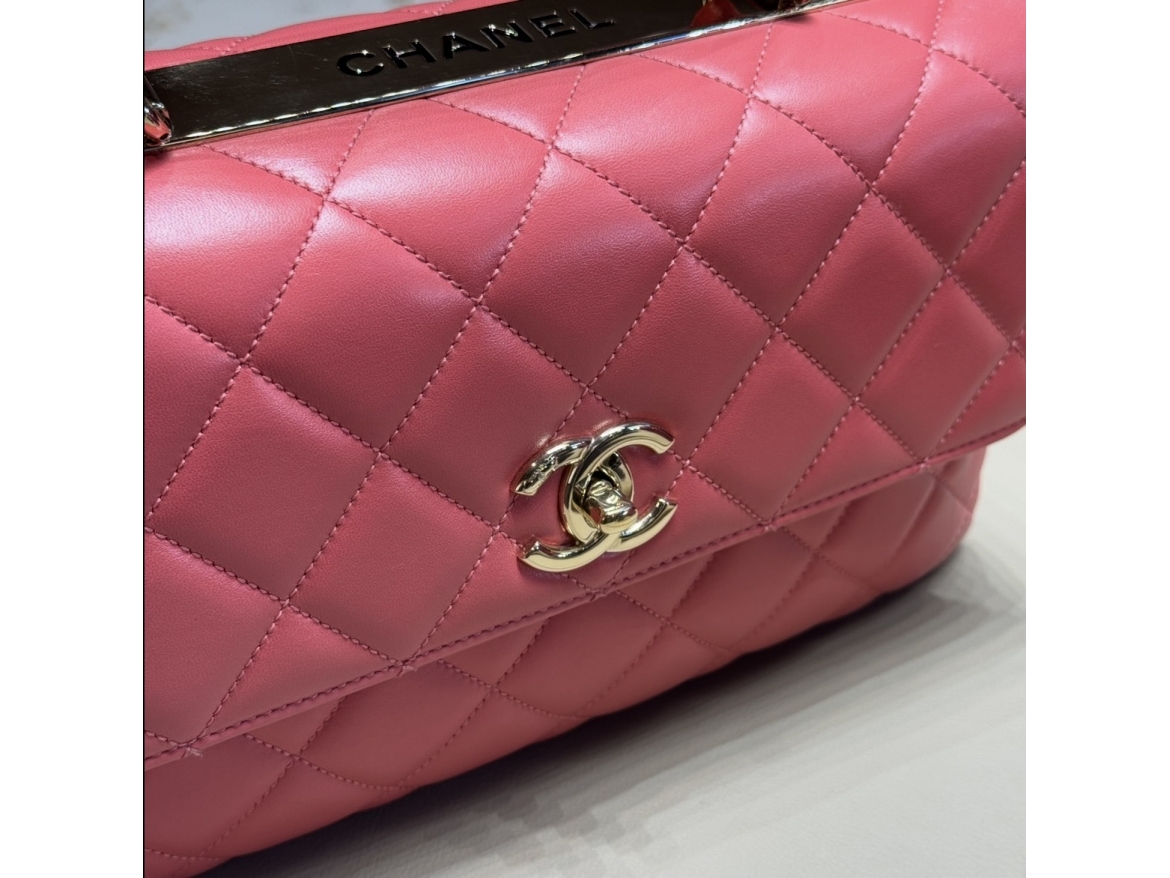 Chanel Trendy CC Corallo