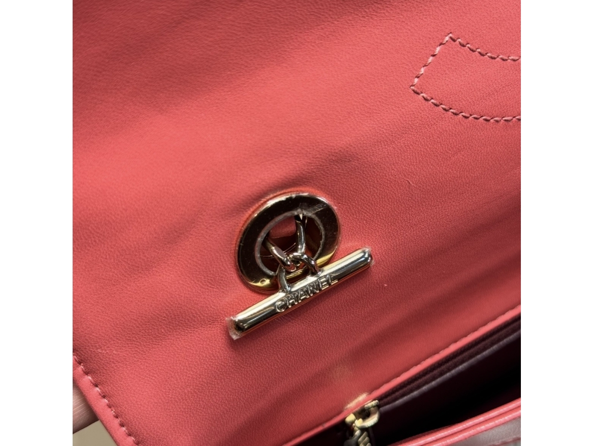 Chanel Trendy CC Corallo