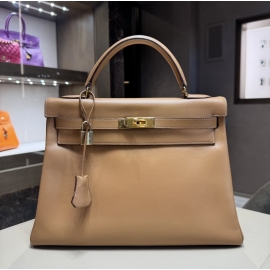 Hermès Kelly 32 Beige