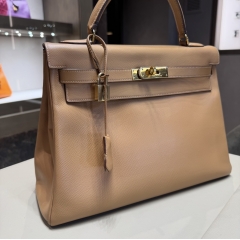 Hermès Kelly 32 Beige
