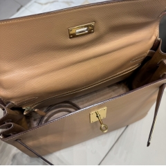 Hermès Kelly 32 Beige