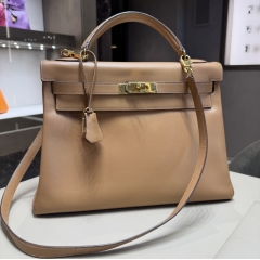 Hermès Kelly 32 Beige